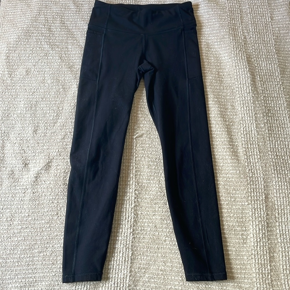 EUC gap fit recycled power black leggings, pockets, XS petite